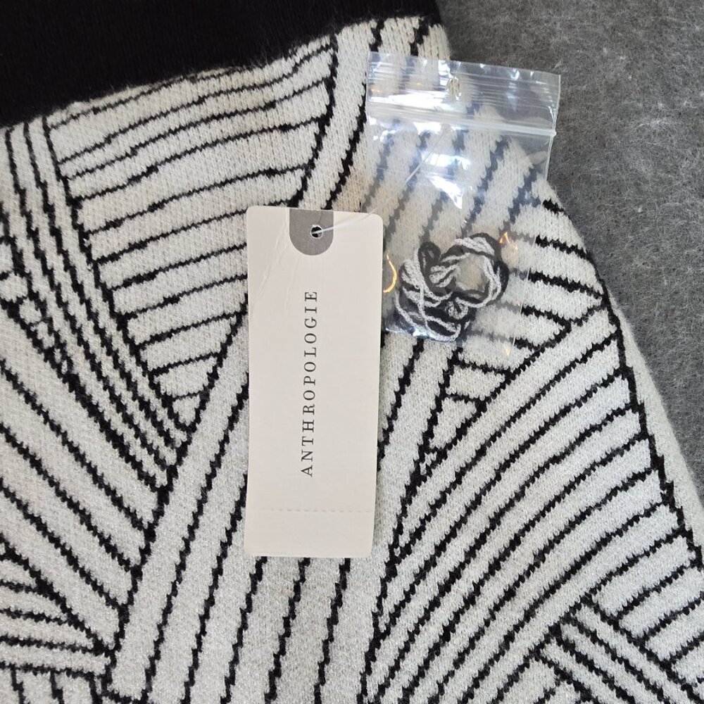 Maeve by Anthropologie White & Black Abstract Woven Print Skirt Size XL NWT - Picture 3 of 10